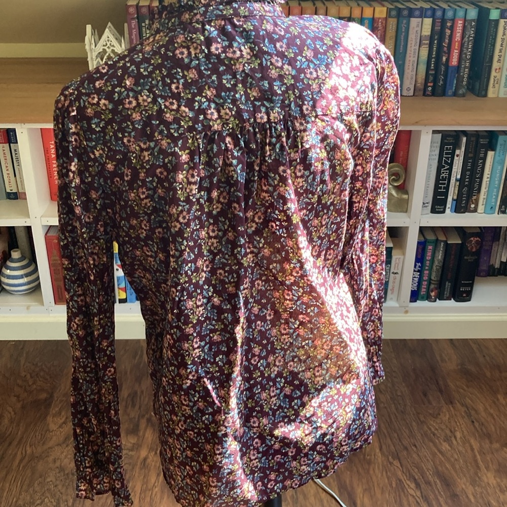 LOFT Plum Floral Pintuck Blouse - Picture 5 of 7